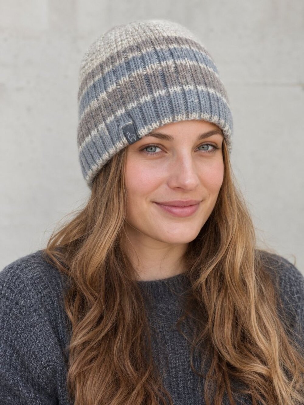 Shupaca Baby Alpaca Striped Beanie Hat One Size Outer Wear Cabincore Ski lodge
